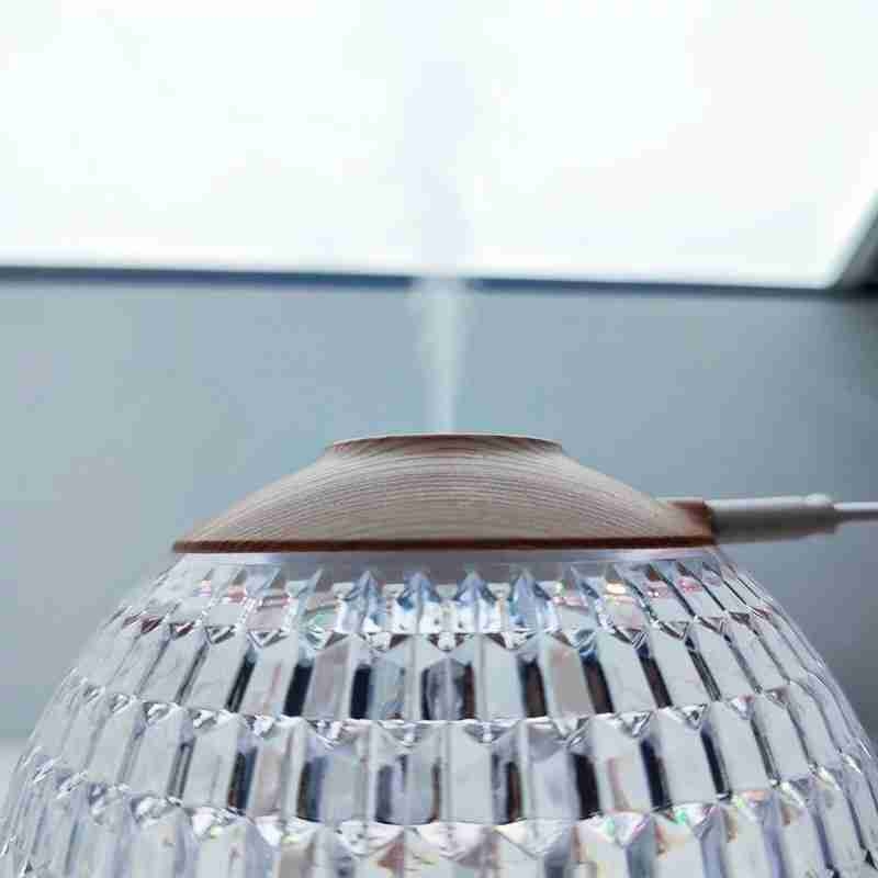  دستگاه بخور و رطوبت ساز سرد مدل چراغ خواب رقص نور مدل 221/18 